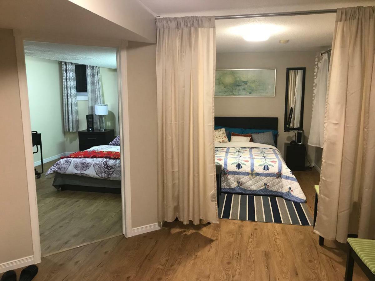 Self Check-In Spacious Apartment With Full Kitchen 渥太華 外观 照片